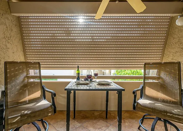 Modern - Get To Old Town In Minutes! Apartment *